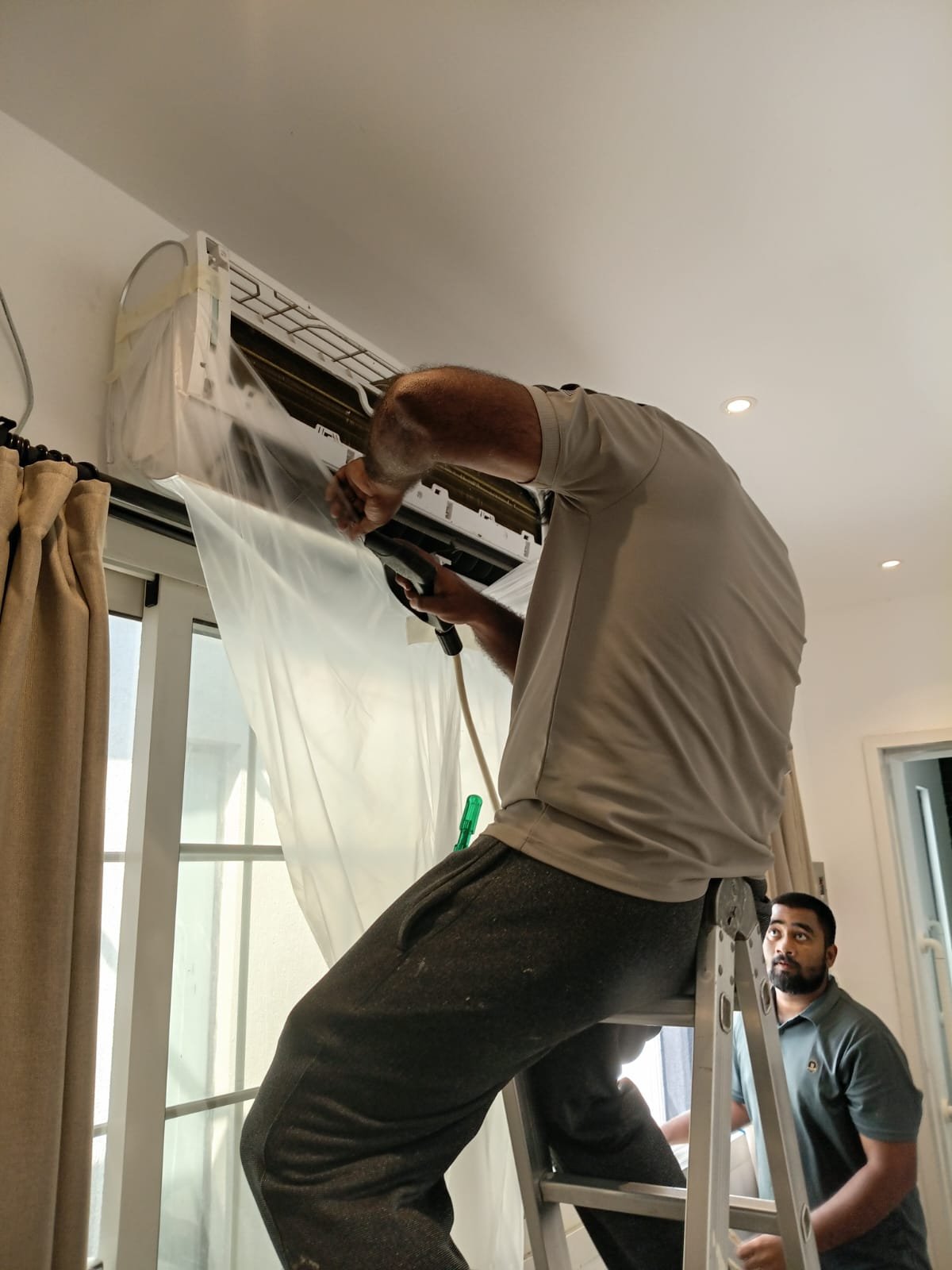 Certified AC deep cleaning and air sanitizing